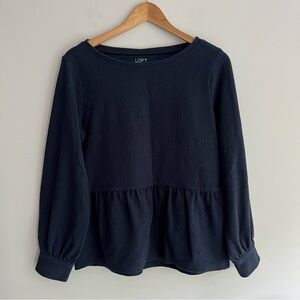 LOFT Outlet Women's Navy Blouse Medium